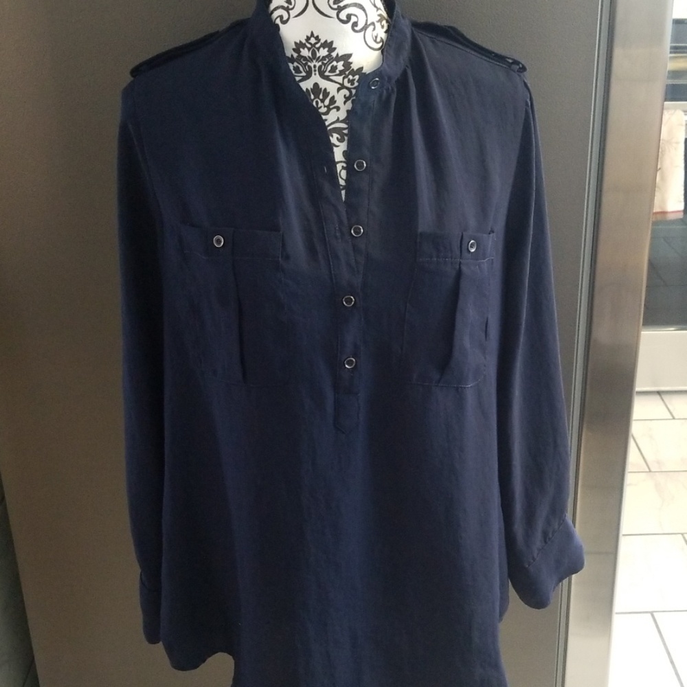 Express button blouse